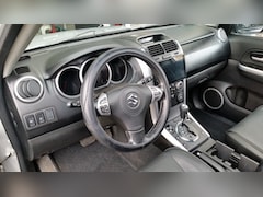 Suzuki Grand Vitara - 2.0-16V High Executive