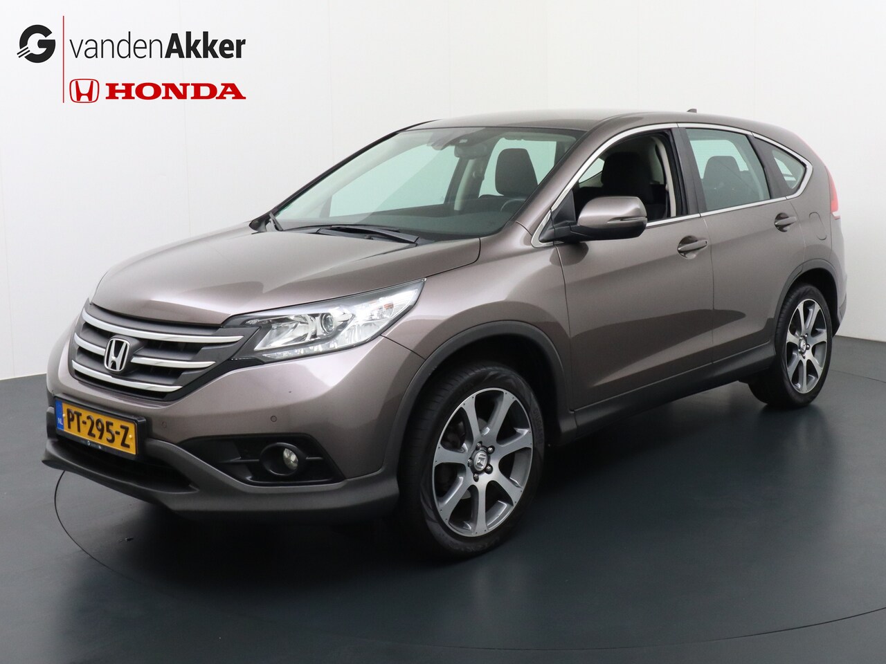 Honda CR-V - 2.0 16V 4WD Aut. Elegance + Trekhaak Rijklaarprijs inc 12 maanden garantie - AutoWereld.nl