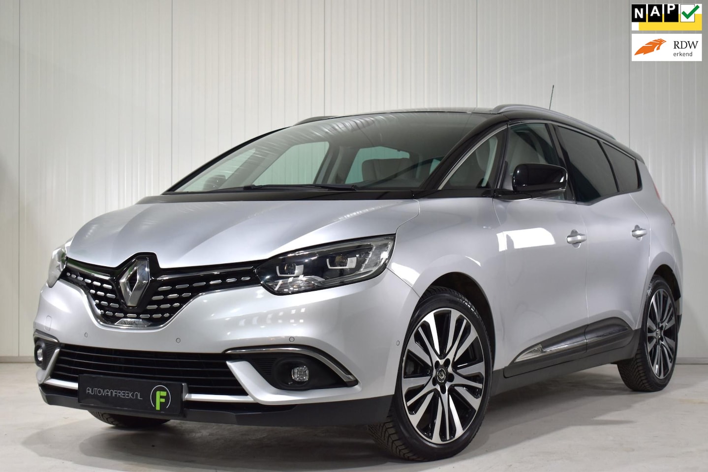 Renault Grand Scénic - 1.3 TCe Initiale Paris 7p. 160PK | 1E EIG | DEALER | TREKHAAK | 20 INCH | BOSE | HEAD-UP - AutoWereld.nl