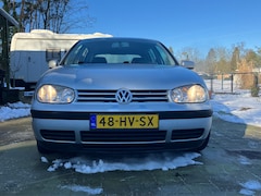 Volkswagen Golf - 1.9 TDI