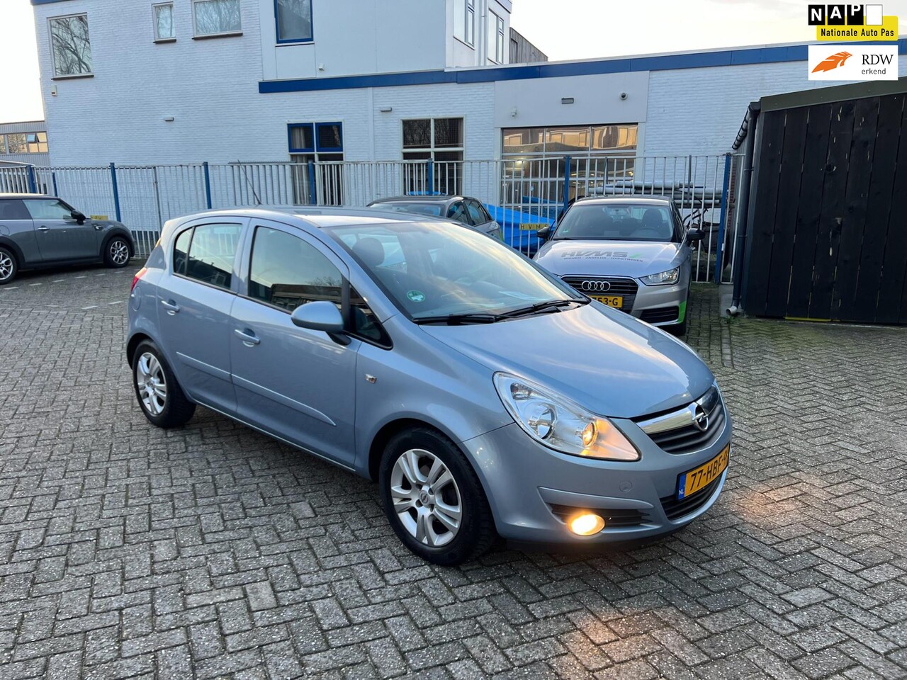 Opel Corsa - 1.4-16V Enjoy 1.4-16V Enjoy - AutoWereld.nl