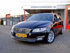 Volvo V70 - 1.6 D2 Momentum Leder|Navi|Xenon|Pano|Clima