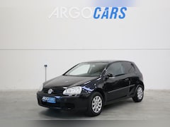 Volkswagen Golf - 1.4 Trendline NAP RADIO/CD CLIMA ZWART GETINTE RAMEN KLEINE RIJDBARE SCHADE