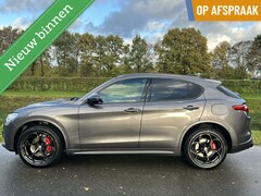 Alfa Romeo Stelvio - 2.0 T Q4 Veloce, 20 inch Q, Pano, vol