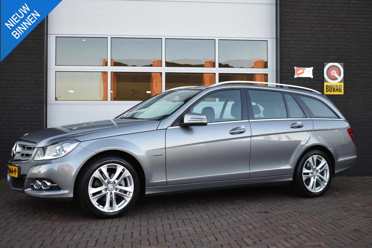 Mercedes-Benz C-klasse - 180 156PK Aut. Avantgarde | Navi | Schuifdak | Incl. Garantie - AutoWereld.nl