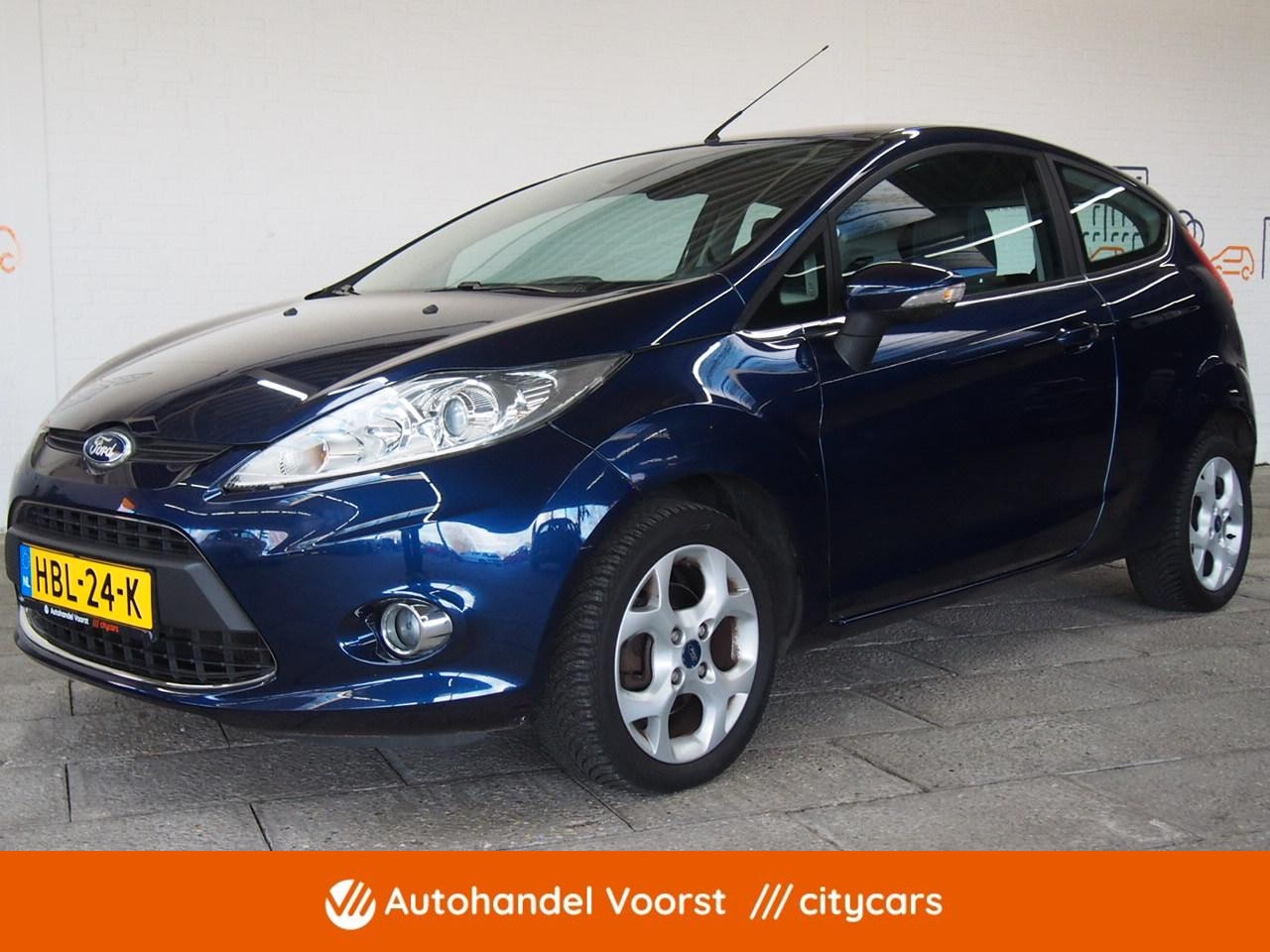 Ford Fiesta - 1.25 Titanium 82PK (APK:Nieuw) Incl.Garantie - AutoWereld.nl