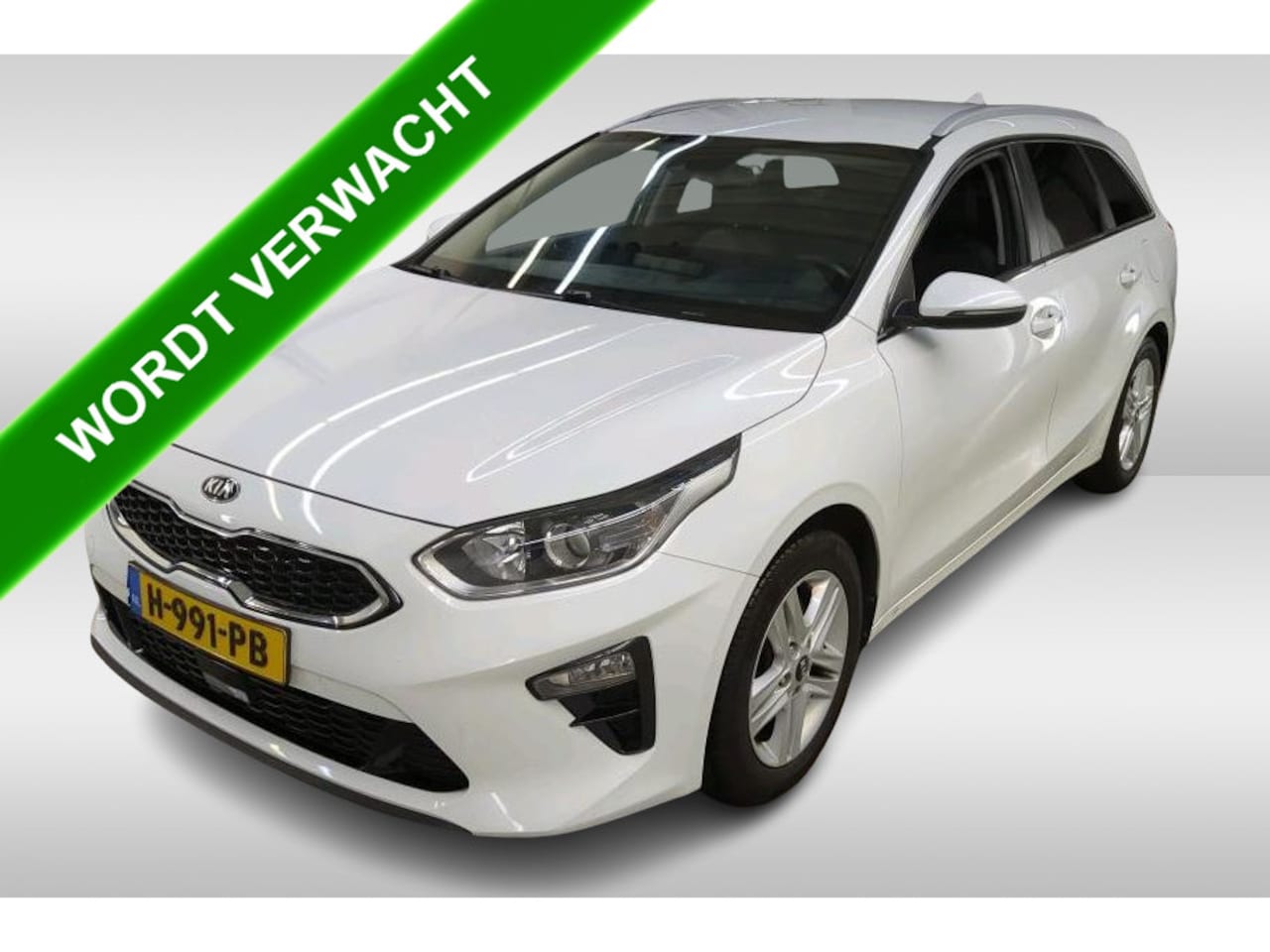 Kia Cee'd Sportswagon - Ceed 1.6 CRDi Automaat DynamicPlusLine Navigatie / Pdc + Camera / Stoel-Stuurverwarming / - AutoWereld.nl