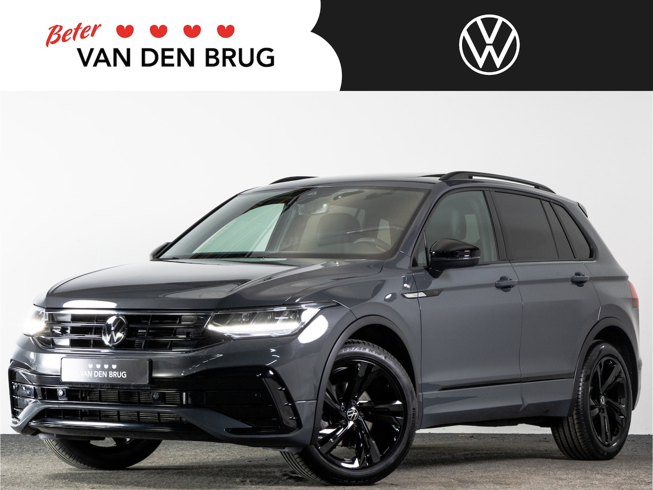 Volkswagen Tiguan - R-Line 1.4 TSI 245 PK eHybrid | LED | Panoramadak | Black Style | Travel Assist | Stoelver - AutoWereld.nl