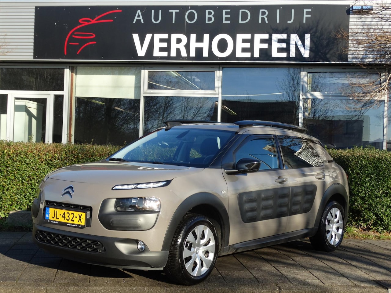 Citroën C4 Cactus - 1.2 PureTech Business - AUTOMAAT - NAVIGATIE - CLIMATE / CRUISE CONTROL - NAP KM STAND - O - AutoWereld.nl