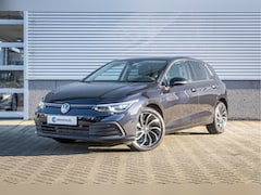 Volkswagen Golf - 1.0 eTSI Life Business