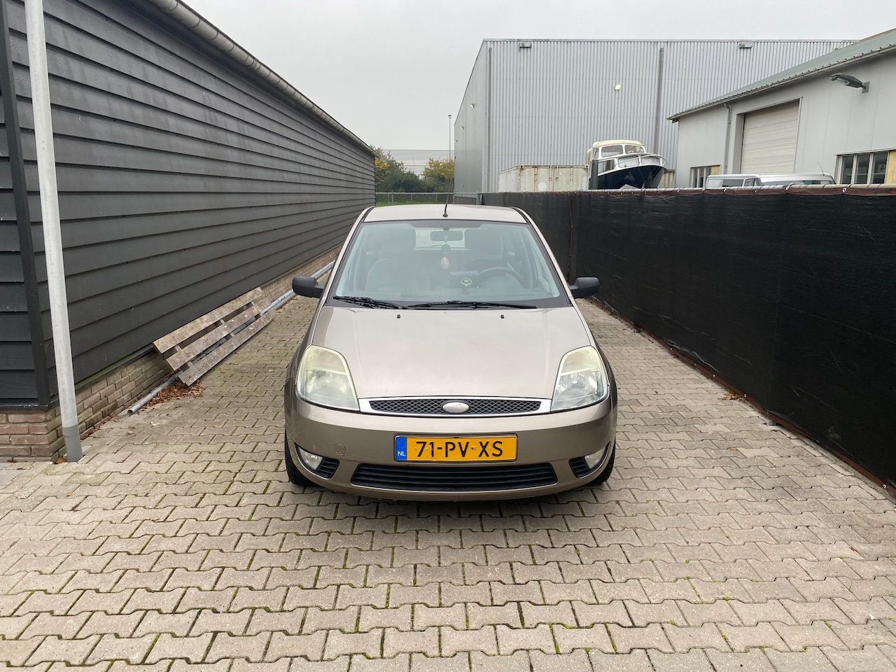 Ford Fiesta - 1.4-16V Ghia - AutoWereld.nl