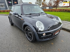 MINI One - 1.6 airco zeer mooie auto