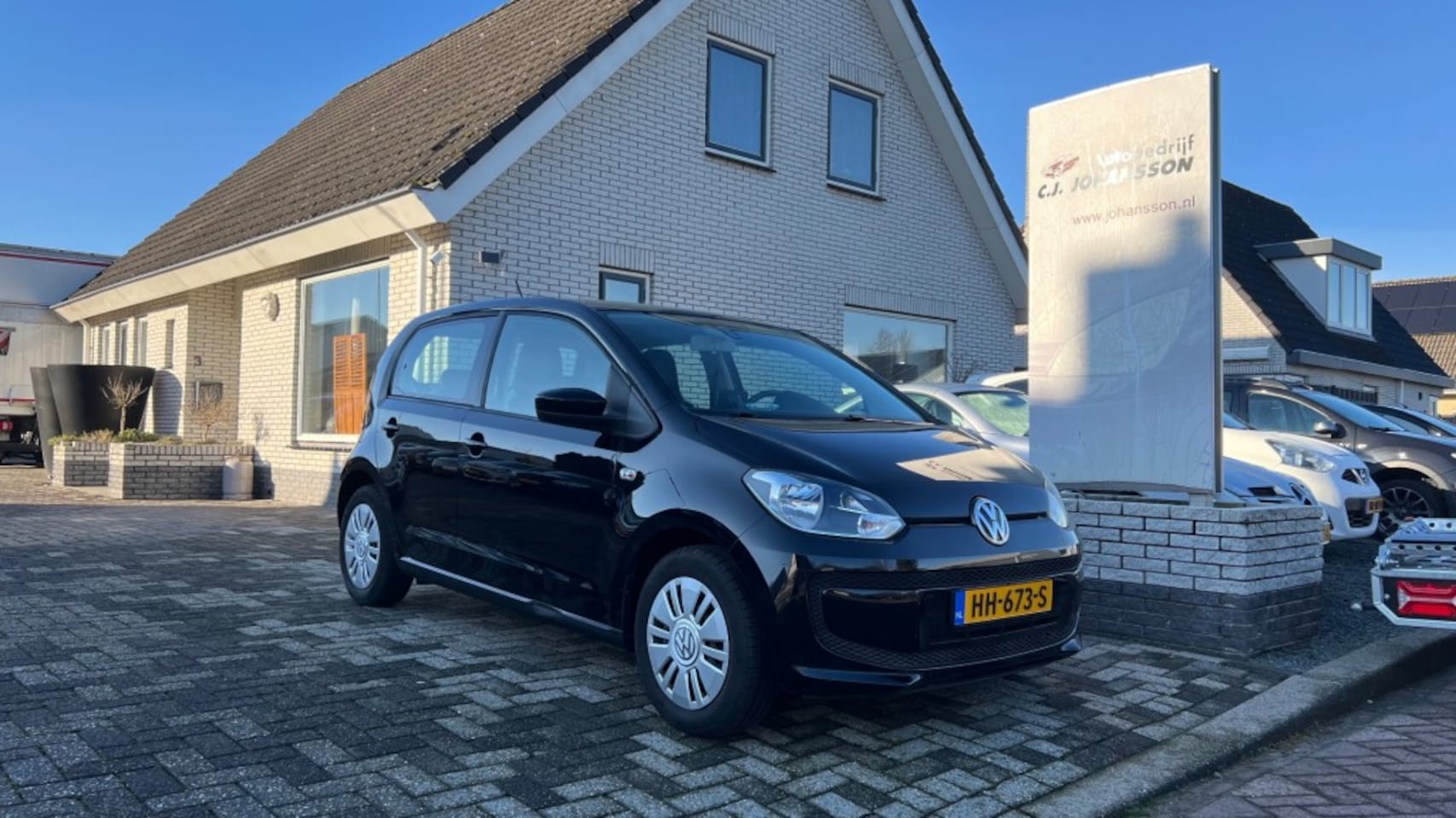 Volkswagen Up! - 1.0 move up! BlueMotion 1.0 Move up Blue Motion - AutoWereld.nl