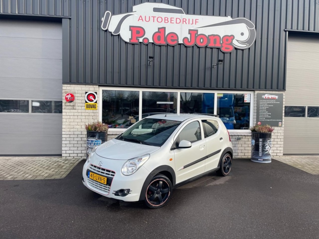 Suzuki Alto - 1.0 EXCLUSIVE   Airco  Mistlampen  Spoilers - AutoWereld.nl