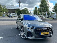 Audi Q3 - 40 TDI quattro S Line edition one