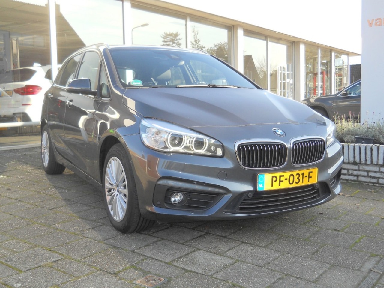 BMW 2-serie Active Tourer - 218i High Executive 218i High Executive - AutoWereld.nl