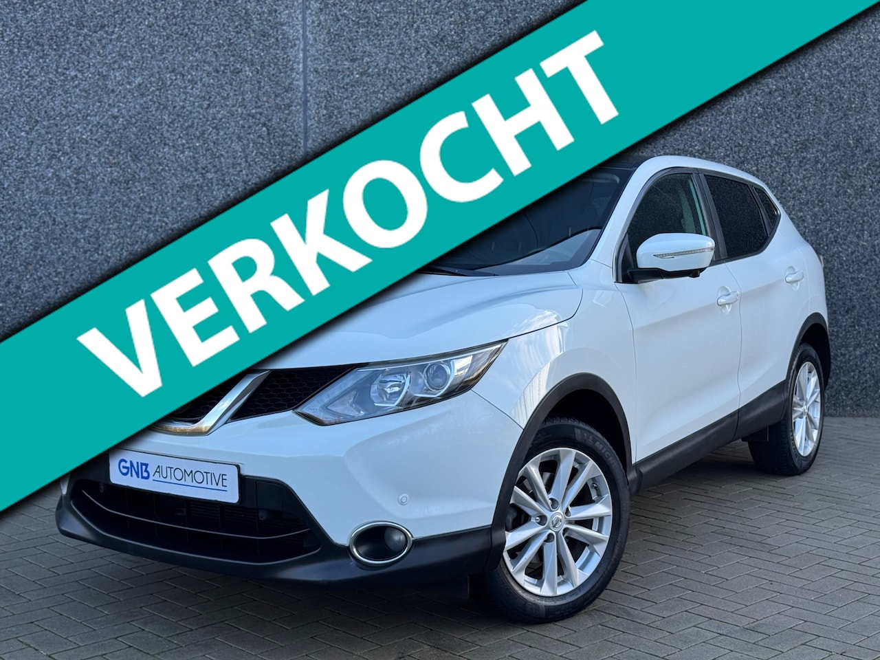 Nissan Qashqai - 1.2 Connect Edition | 360 Camera | Cruise control | Keyless | Pano dak | Navi | Climate co - AutoWereld.nl