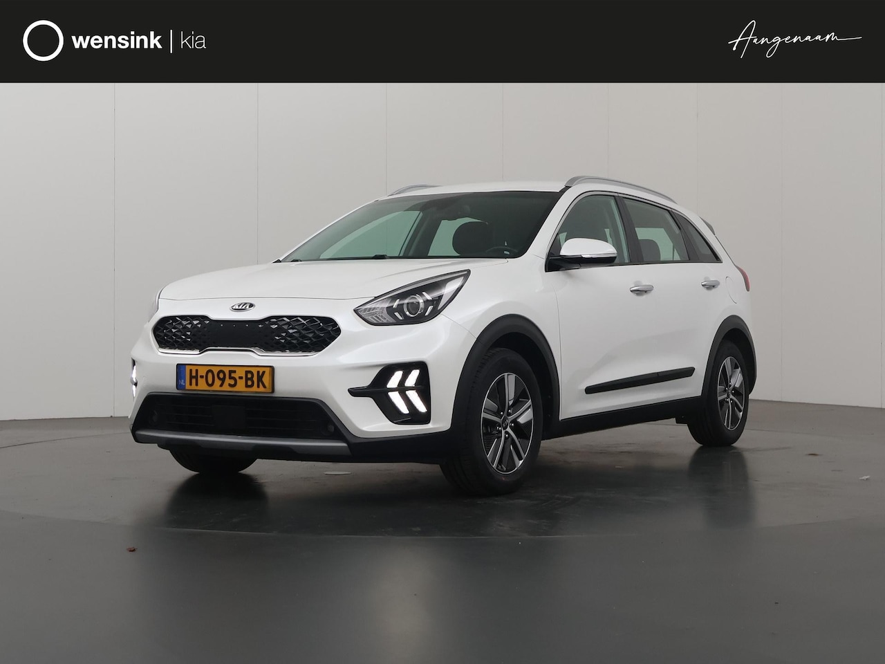 Kia Niro - 1.6 GDi Hybrid DynamicLine | Adaptieve Cruise Control | Navigatie | Parkeercamera | Climat - AutoWereld.nl