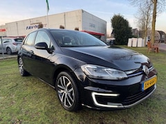 Volkswagen e-Golf - E-DITION/VIRTDASH/LED/ACARPLAY/LED/WARMTEPOMP/FACELIFT