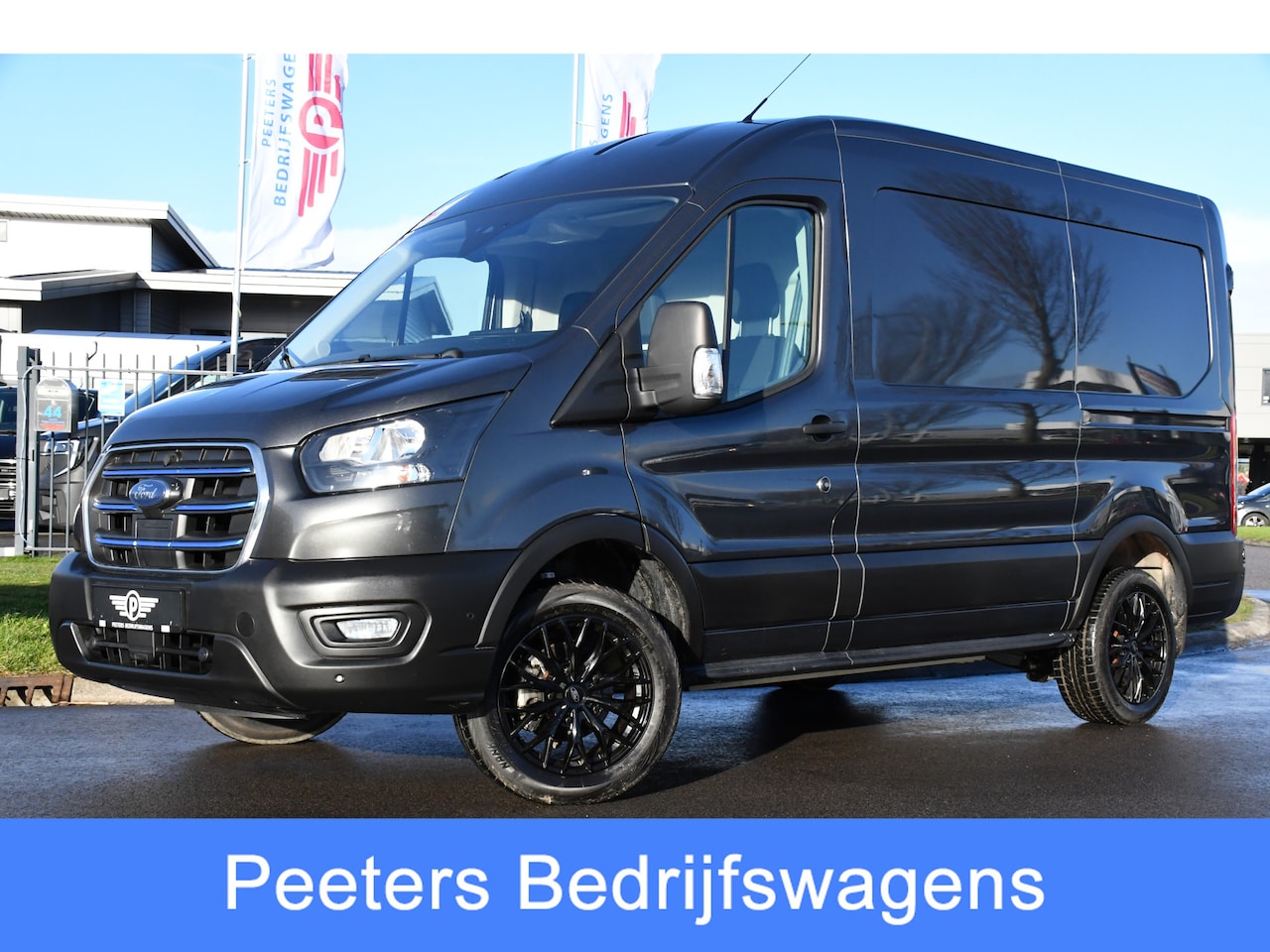 Ford E-Transit - 350 L2H2 68 kWh PB Edition Adaptieve cruise, Camera, Carplay, Multimedia, 184PK, Stoelverw - AutoWereld.nl