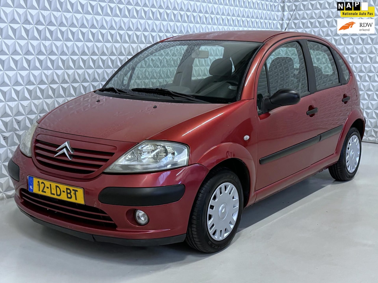 Citroën C3 - 1.4i Airco Trekhaak / 197.000km (2002) - AutoWereld.nl