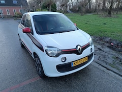 Renault Twingo - 1.0 SCe Collection Met getint glas en achter spoiler