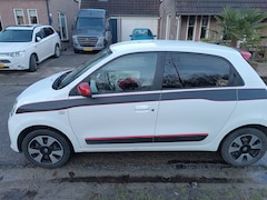 Renault Twingo - 1.0 SCe Collection Met getint glas en achter spoiler