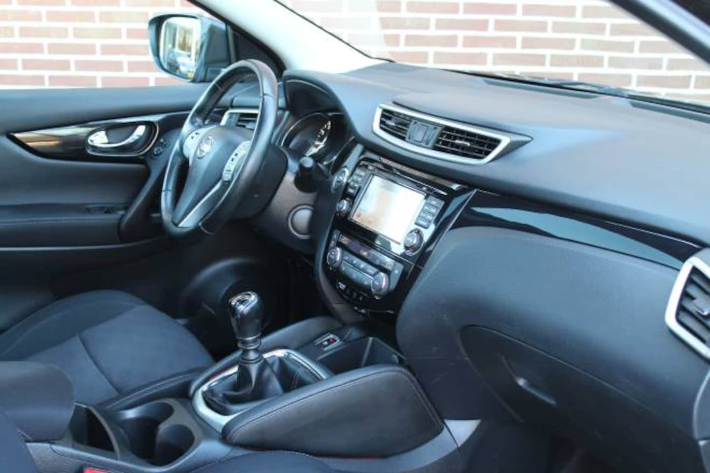 Nissan Qashqai - 1.2 115pk DIG-T Connect Edition