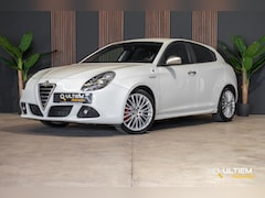 Alfa Romeo Giulietta - 1.7 TBi Quadrifoglio Verde | 1 EIGENAAR