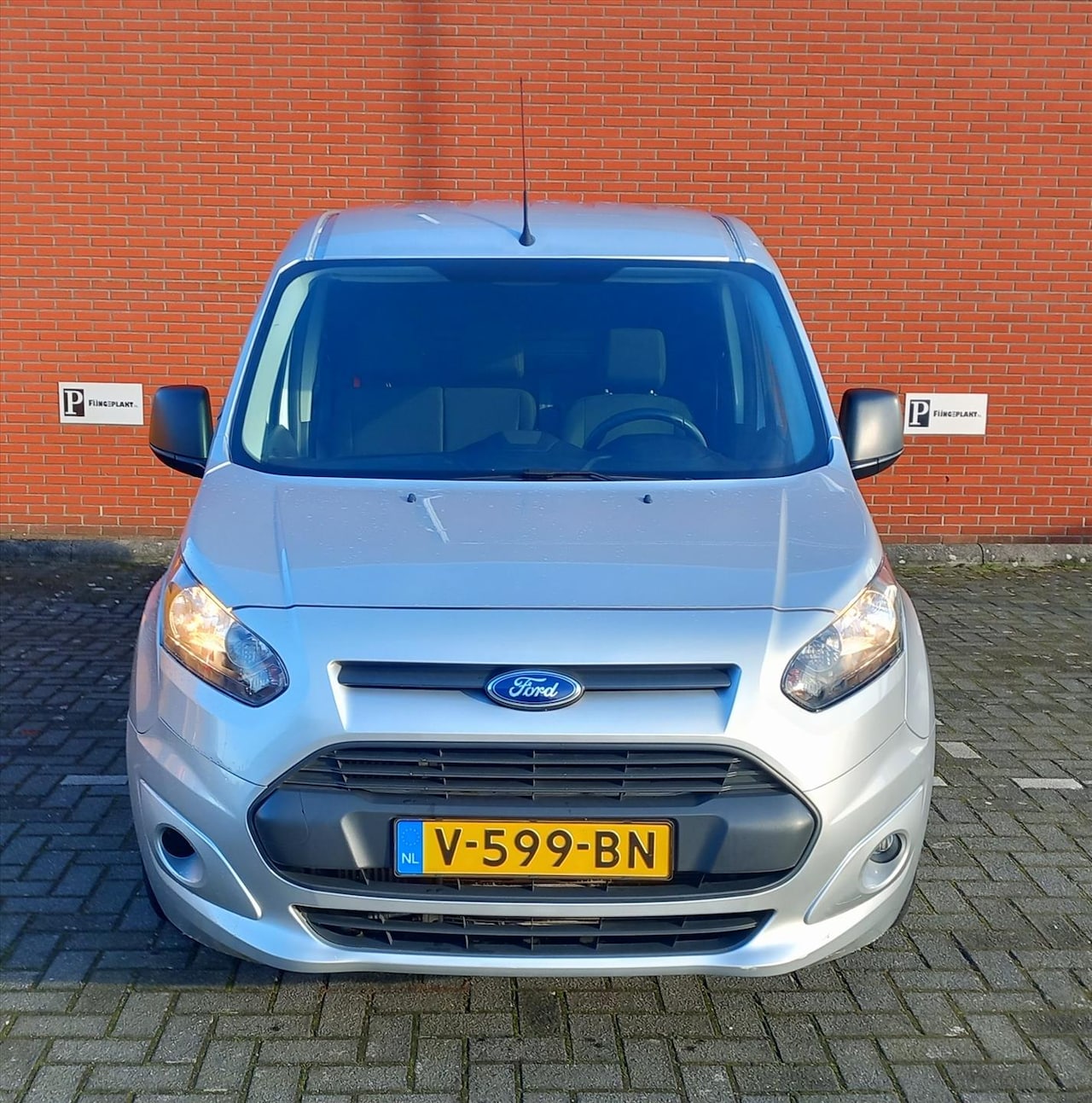 Ford Transit Connect - L1 1.5 TDCI 75pk Trend 3Zits - AutoWereld.nl