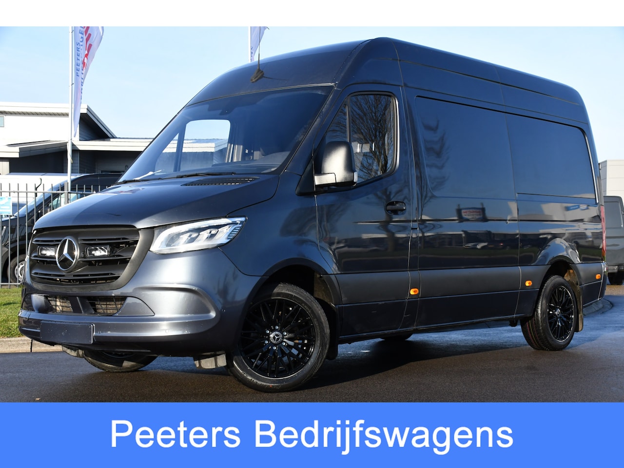 Mercedes-Benz Sprinter - 317 1.9 CDI L2H2 RWD PB Edition Camera, Cruise, Carplay, 3500KG Trekhaak, 170PK, Automaat, - AutoWereld.nl