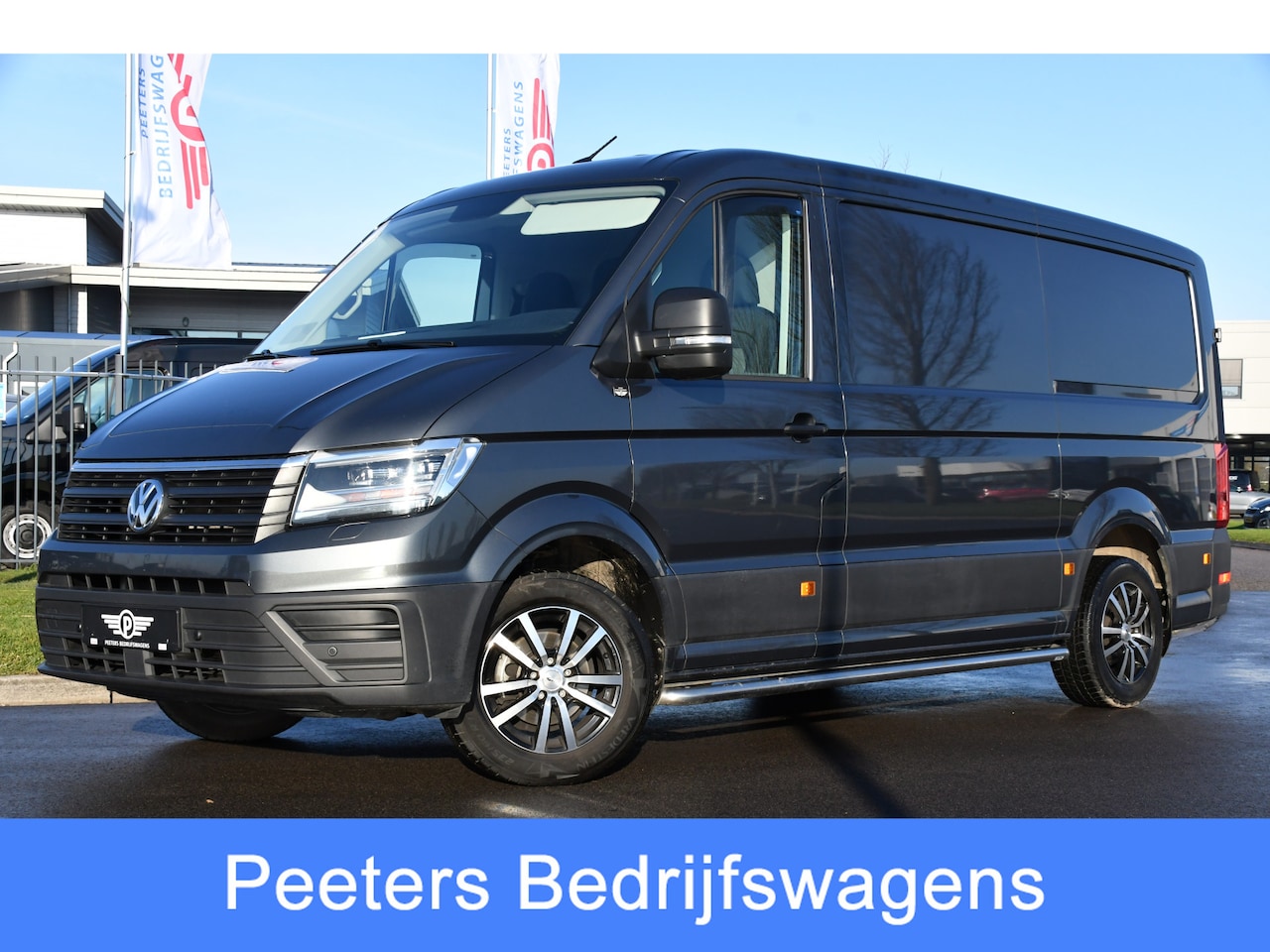 Volkswagen Crafter - 35 2.0 TDI L3H2 Highline Camera, Cruise, Sensoren, Automaat, Carplay, Automaat, 177PK, LED - AutoWereld.nl