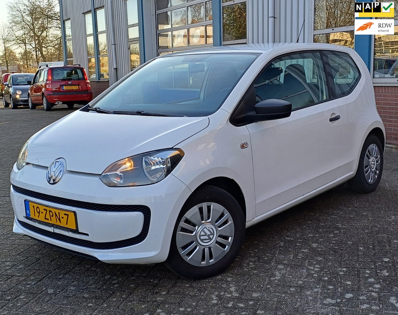 Volkswagen Up! - 1.0 take up! BlueMotion 1.0 take up! BlueMotion - AutoWereld.nl