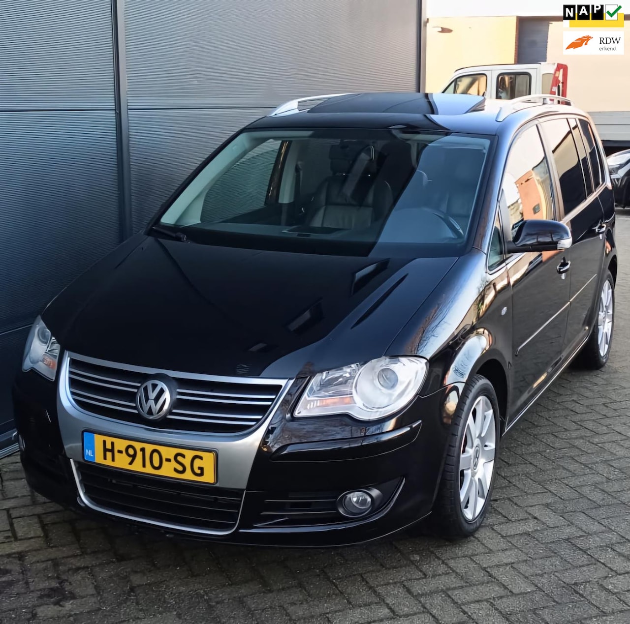 Volkswagen Touran - 1.4 TSI Highline Business Automaat - AutoWereld.nl