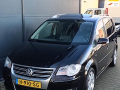 Volkswagen Touran - 1.4 TSI Highline Business Automaat