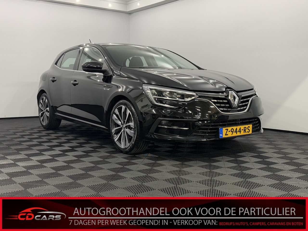 Renault Mégane - 1.5 Blue dCi Intens Half leder, Parkeer sensoren, Navi, Virtual desk, Keyless start, Cruis - AutoWereld.nl