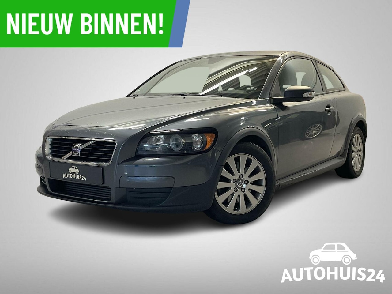 Volvo C30 - 2.4 D5 185PK Momentum AUTOMAAT 1eEIGENAAR|Youngtimer - AutoWereld.nl