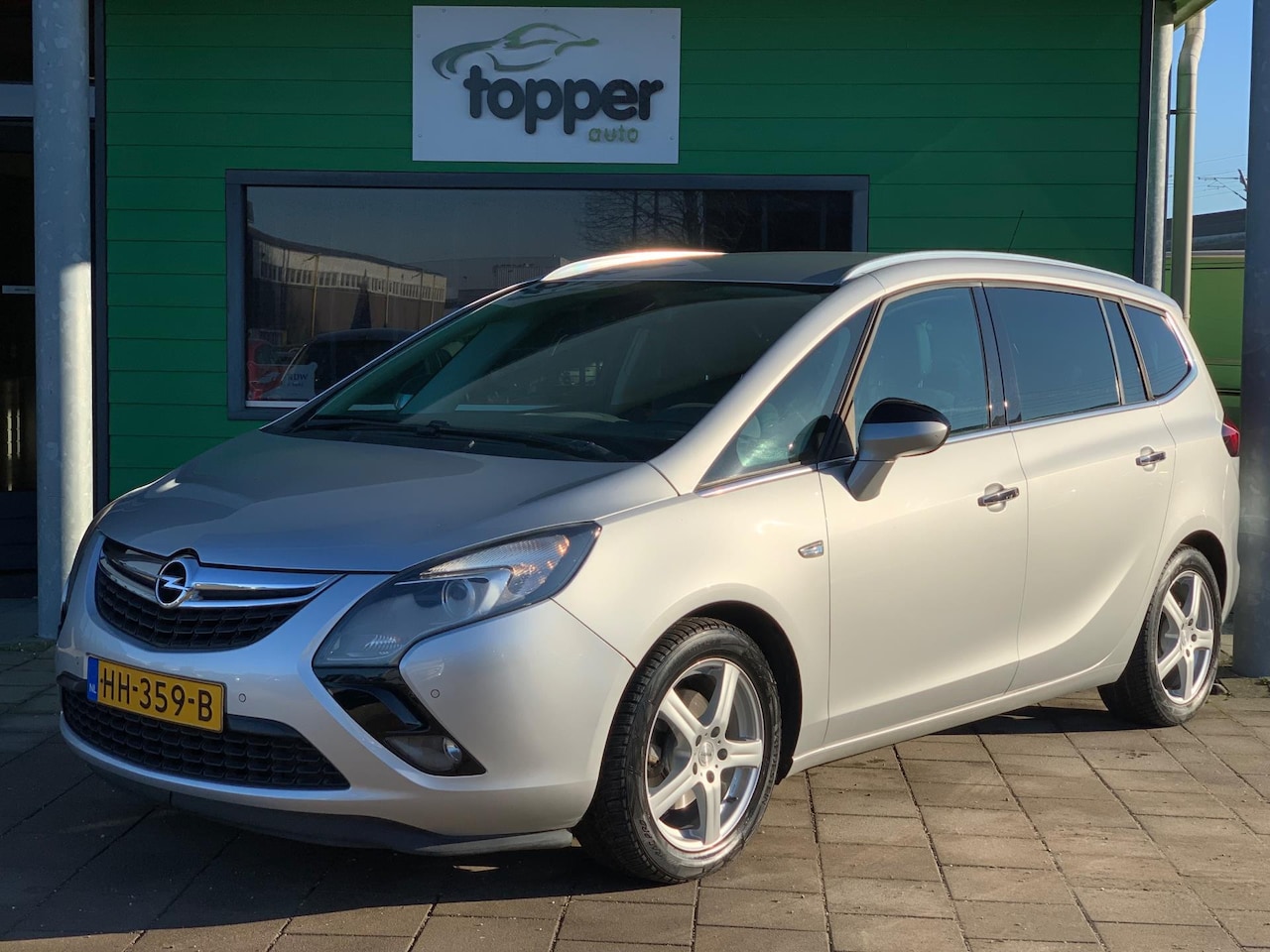 Opel Zafira Tourer - 1.4 Cosmo 7pers. / CruiseControl / Trekhaak / - AutoWereld.nl