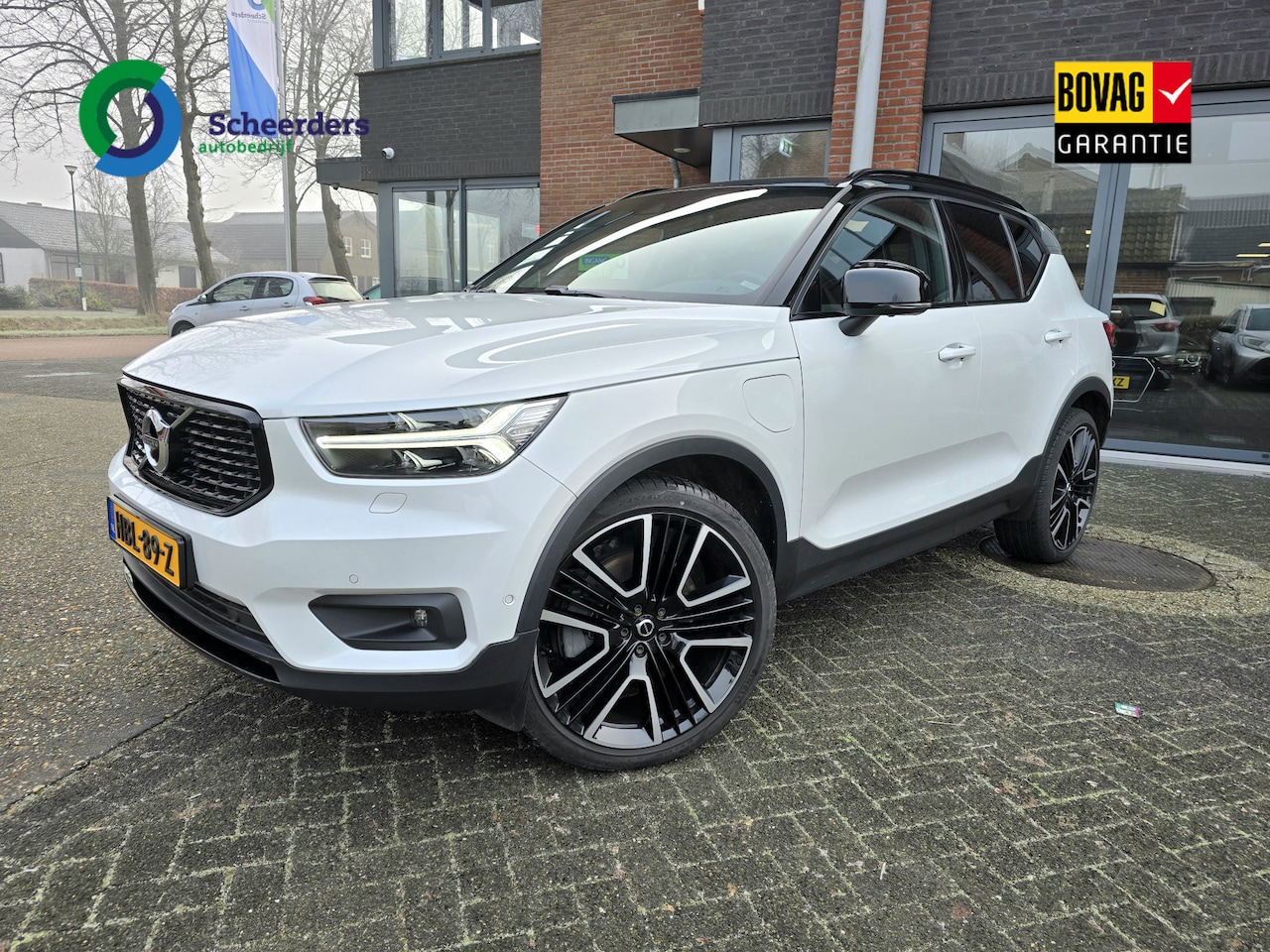 Volvo XC40 - 1.5 T5 Recharge R-Design 1.5 T5 Recharge R-Design,Pano,Trekhaak. - AutoWereld.nl