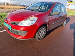 Renault Clio - 1.2-16V Expression