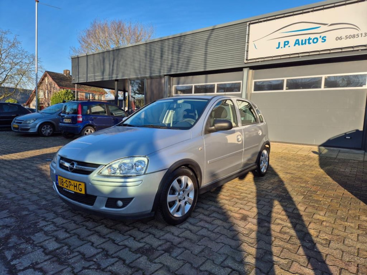 Opel Corsa - 1.4-16V Silverline 1.4-16V Silverline NIEUWE APK - AutoWereld.nl