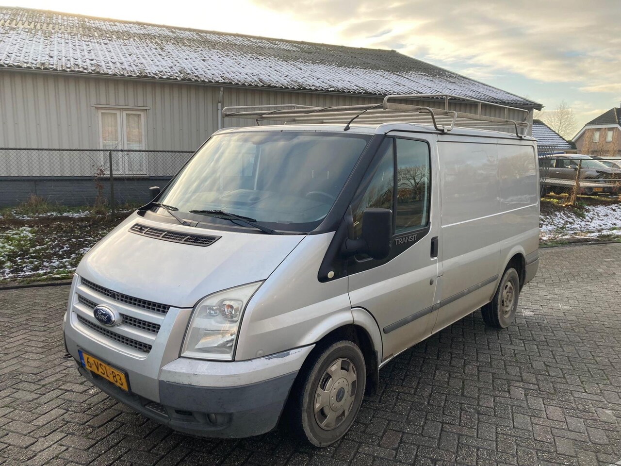 Ford Transit - 300S 2.2 TDCI SHD 300S 2.2 TDCI SHD - AutoWereld.nl