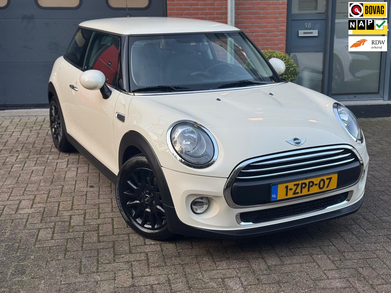 MINI One - Mini 1.2 Business/Luxe/Elek.pakket/Onderhouden/NAP/APK/BOVAG Erkend - AutoWereld.nl