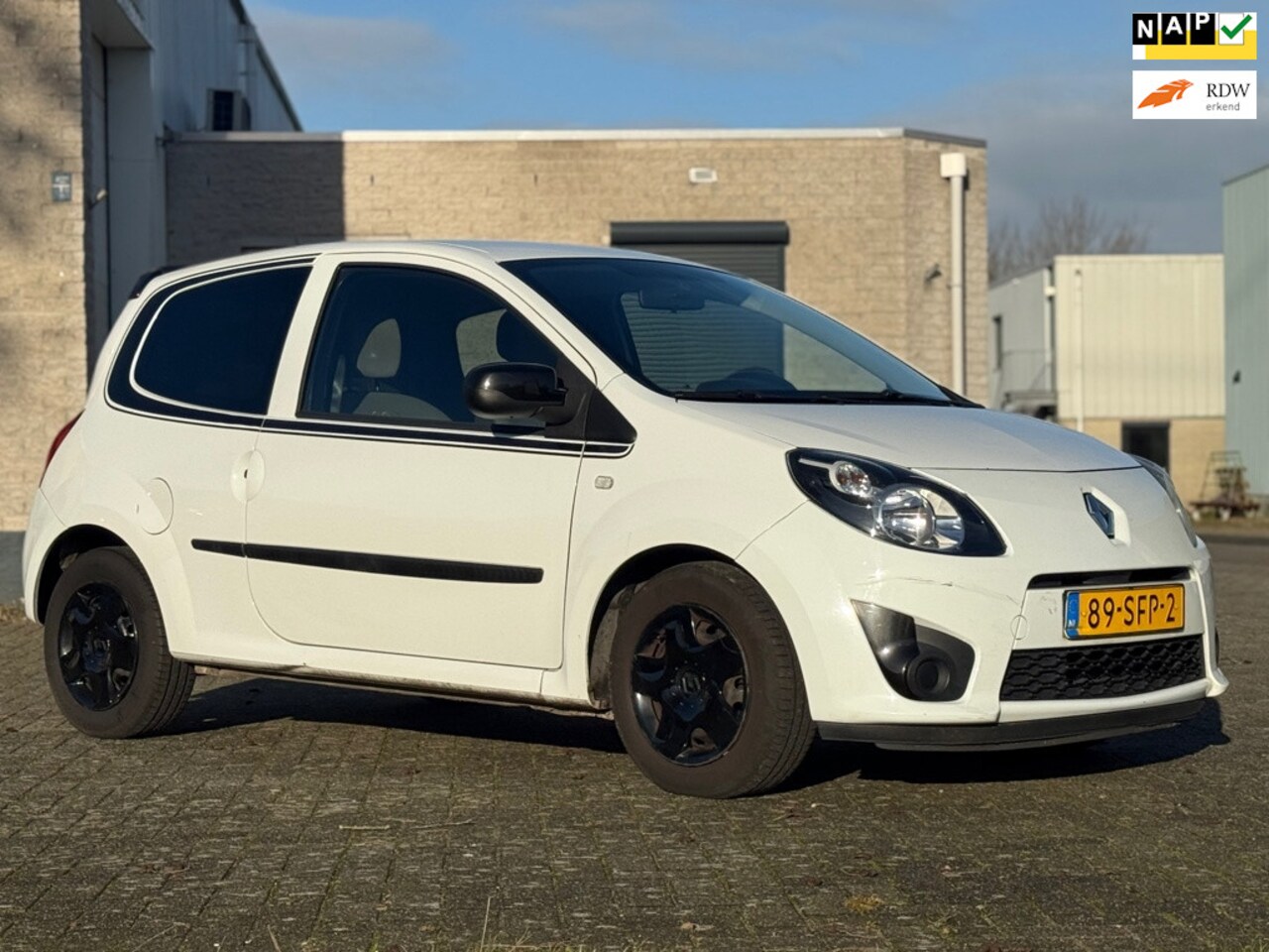 Renault Twingo - 1.2-16V Collection 1.2-16V Collection - AutoWereld.nl