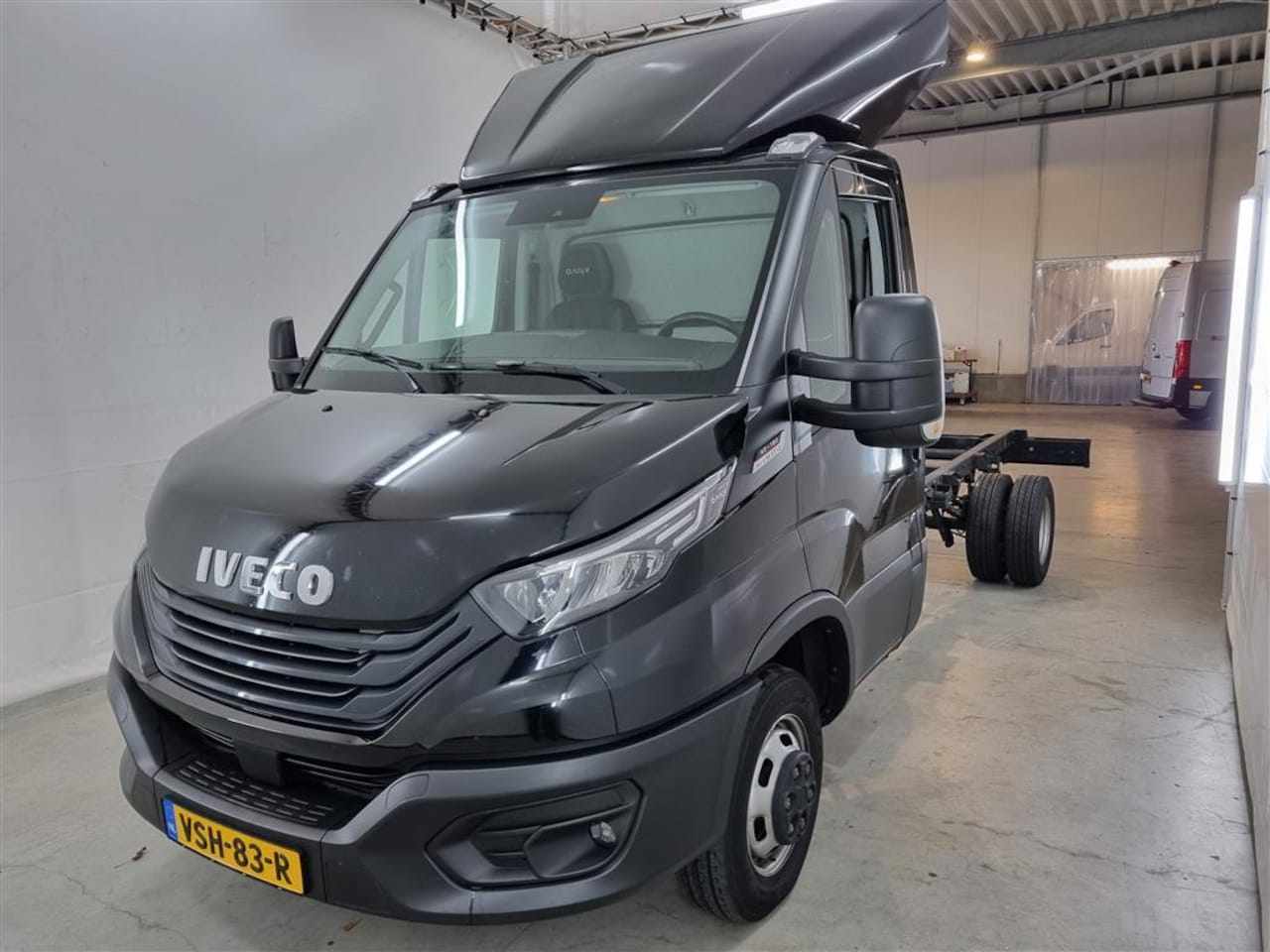 Iveco Daily - Hi-Matic * Automaat * Navi * Dubbel lucht - AutoWereld.nl