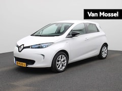 Renault Zoe - R110 Limited 41 kWh | Navigatie | Climate-Control | Cruise-Control | Parkeersensoren |