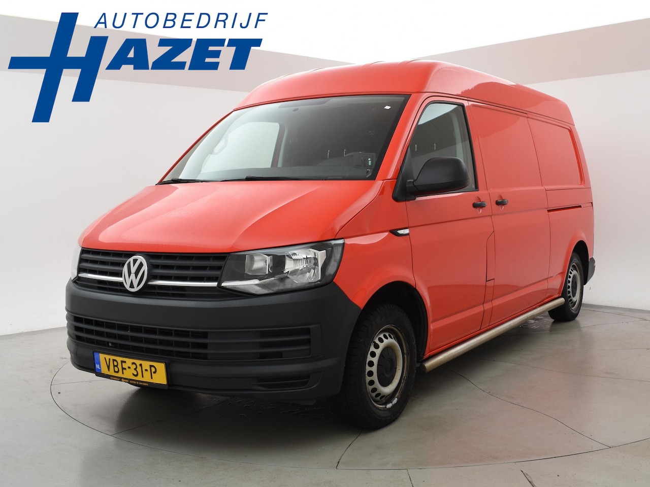 Volkswagen Transporter - 2.0 TSI 150 PK BENZINE L2H2 + 2500 KG TREKHAAK | 2 SCHUIFDEUREN | NAVIGATIE | CAMERA - AutoWereld.nl