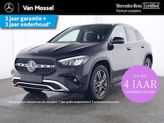 Mercedes-Benz GLA-Klasse - 250 e Luxury Line / Panoramadak/ Dodehoekassistent/ Winter Pack