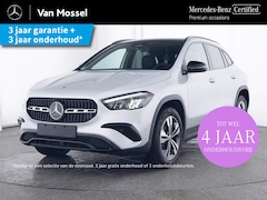 Mercedes-Benz GLA-Klasse - 250 e Luxury Line / Panoramadak/ Night/ Carplay/ Winter Pack