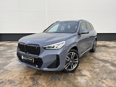 BMW iX1 - xDrive30 Launch Edition 67 kWh * M Sport * Pano * H/K Audio * Fabrieksgarantie